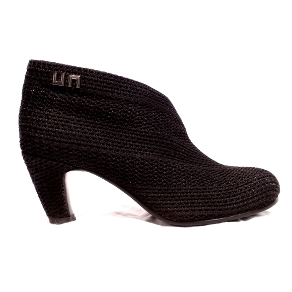United Nude Shoes - UNITED NUDE Woven Elastic "Foldover" Ankle Bootie